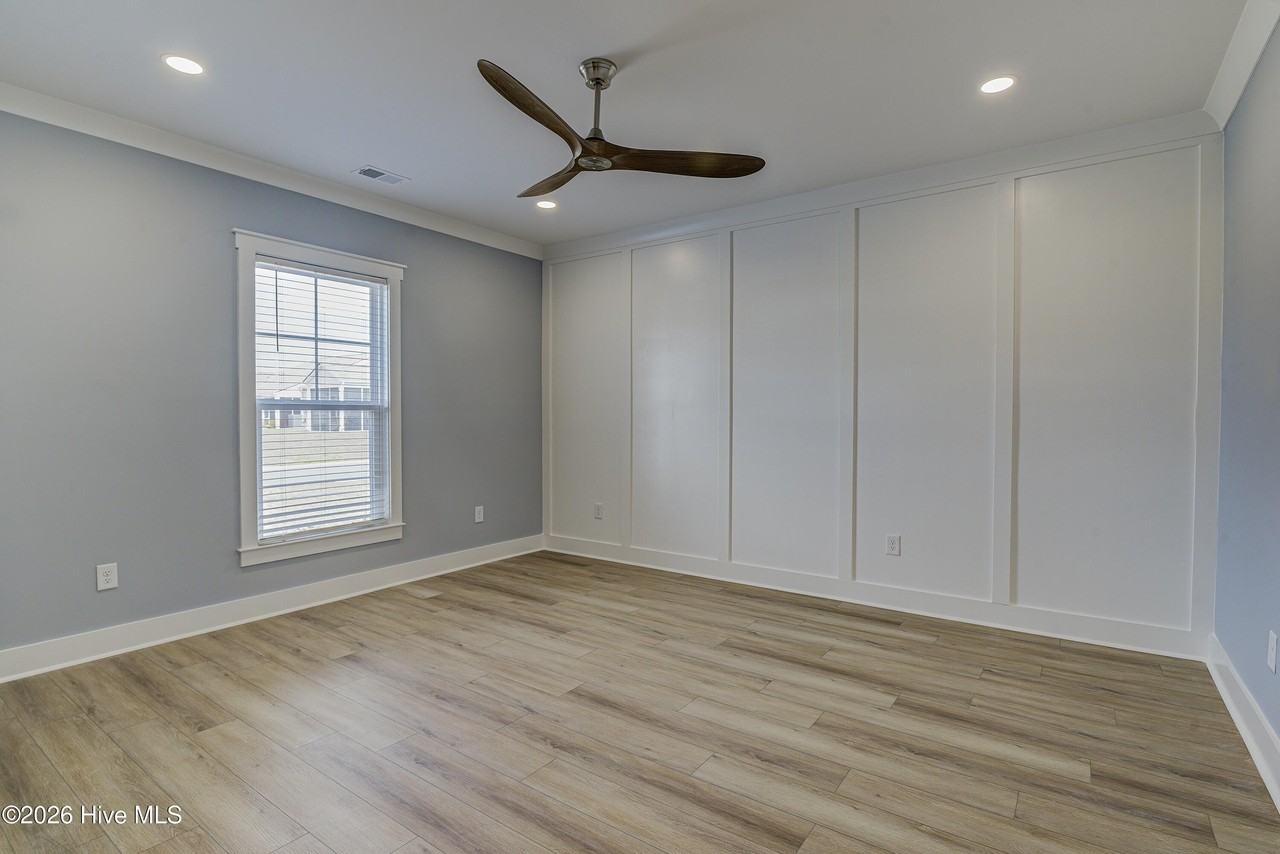 9444 Wingspan Ct - Photo 6 of 29