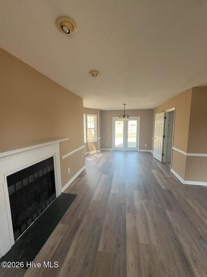 105 Palamino Ct - Photo 4 of 18