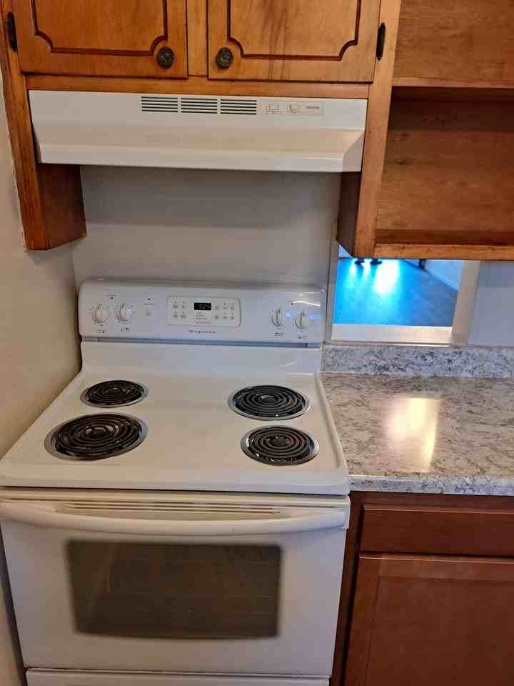 1674I 11th Pl S #9 - Photo 6 of 11