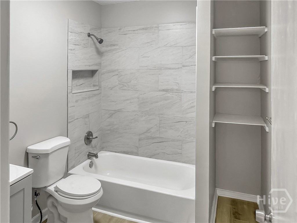 1402 New Castle St - Photo 6 of 9