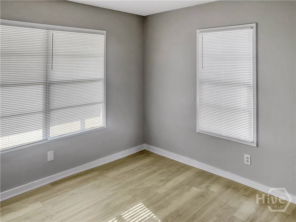 1402 New Castle St - Photo 7 of 9