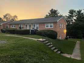 1045 Moore St #C - Photo 1 of 1