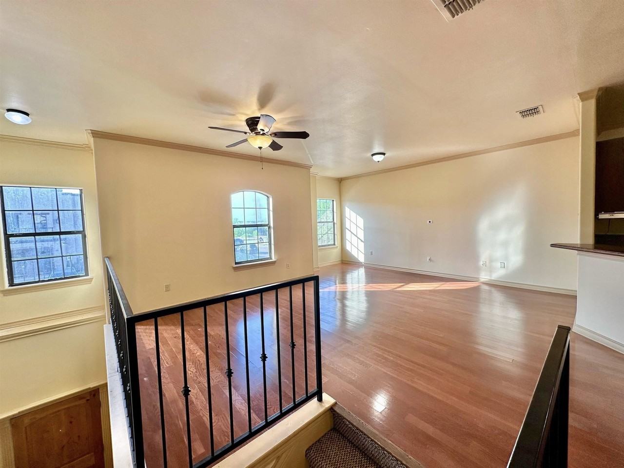 8216 Casa Verde Rd - Photo 4 of 10