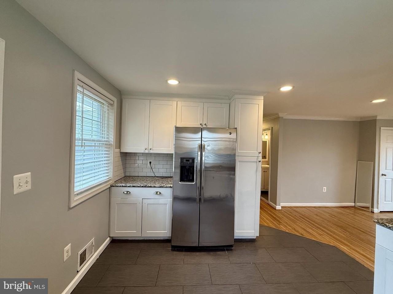 1627 Quarter Ave - Photo 7 of 27