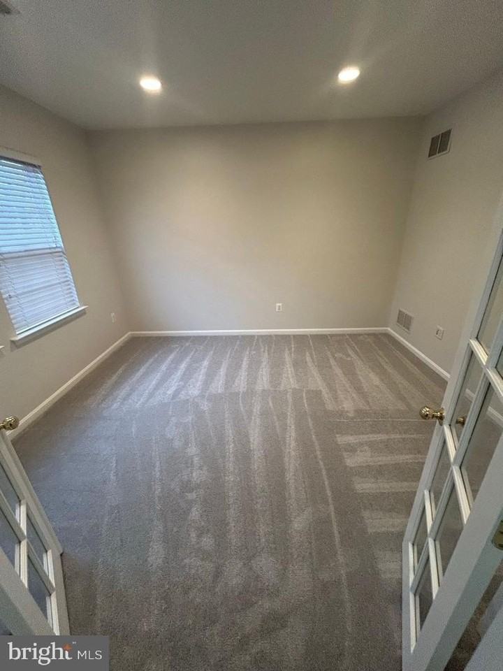 310 Cameron Station Blvd - Photo 5 of 21