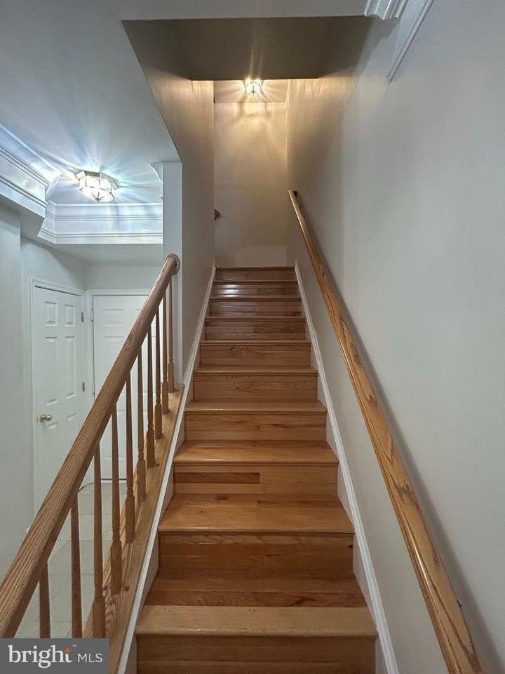 310 Cameron Station Blvd - Photo 7 of 21