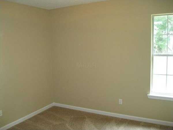 9274 Charly Hill Ln - Photo 6 of 13