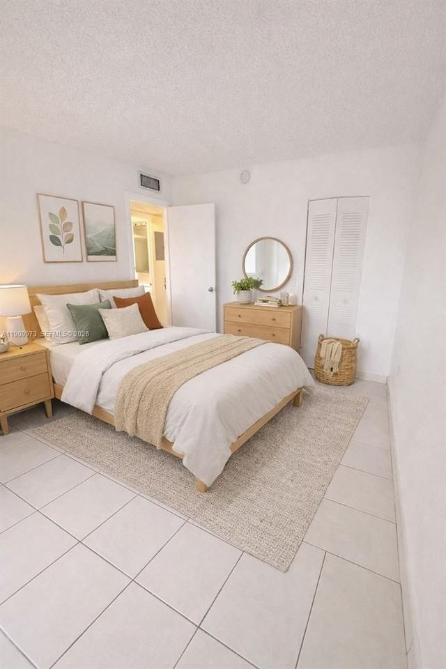 20120 Ne 2nd Ave #W27 - Photo 3 of 28