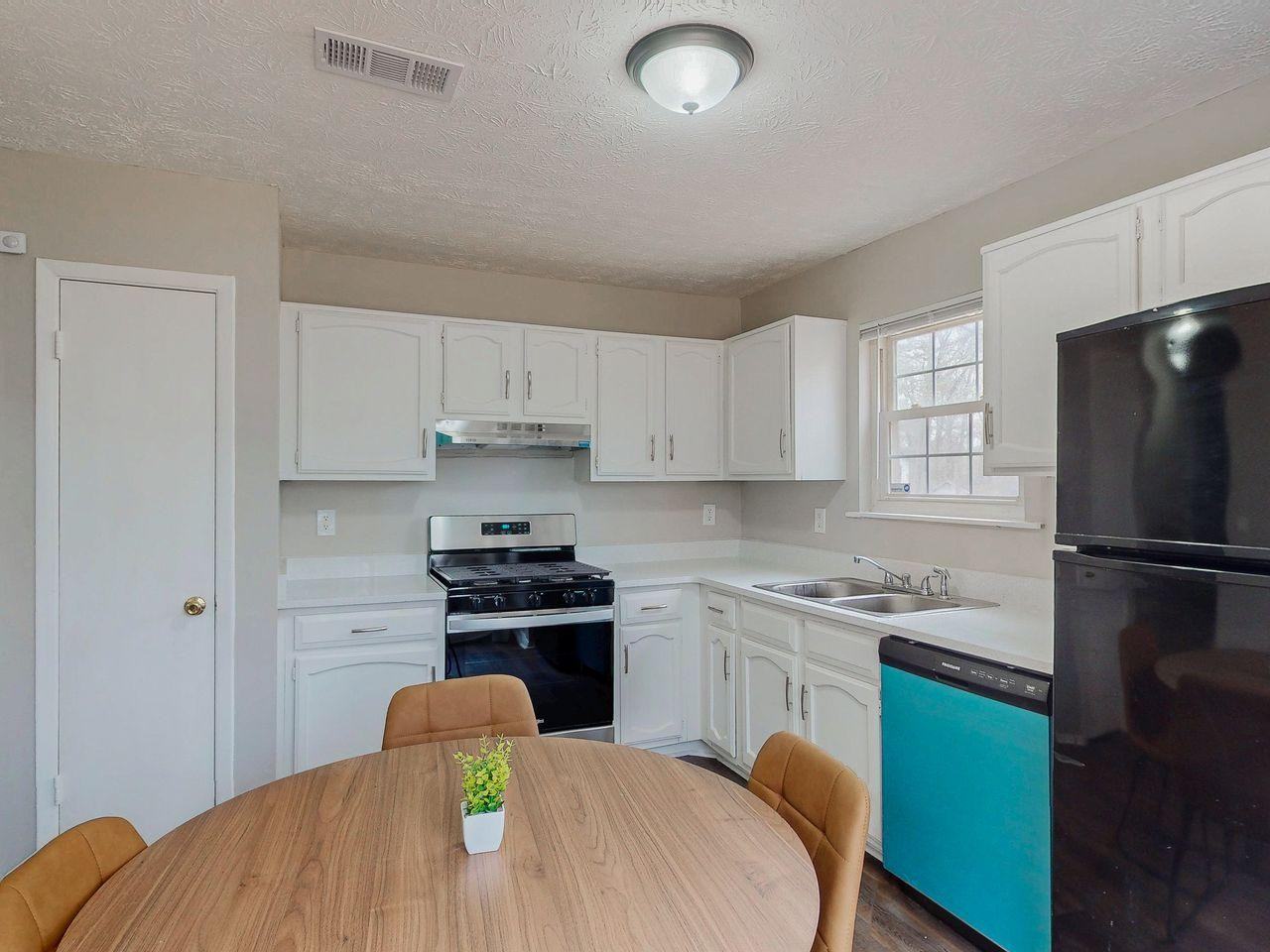 Forest Path - Photo 2 of 13