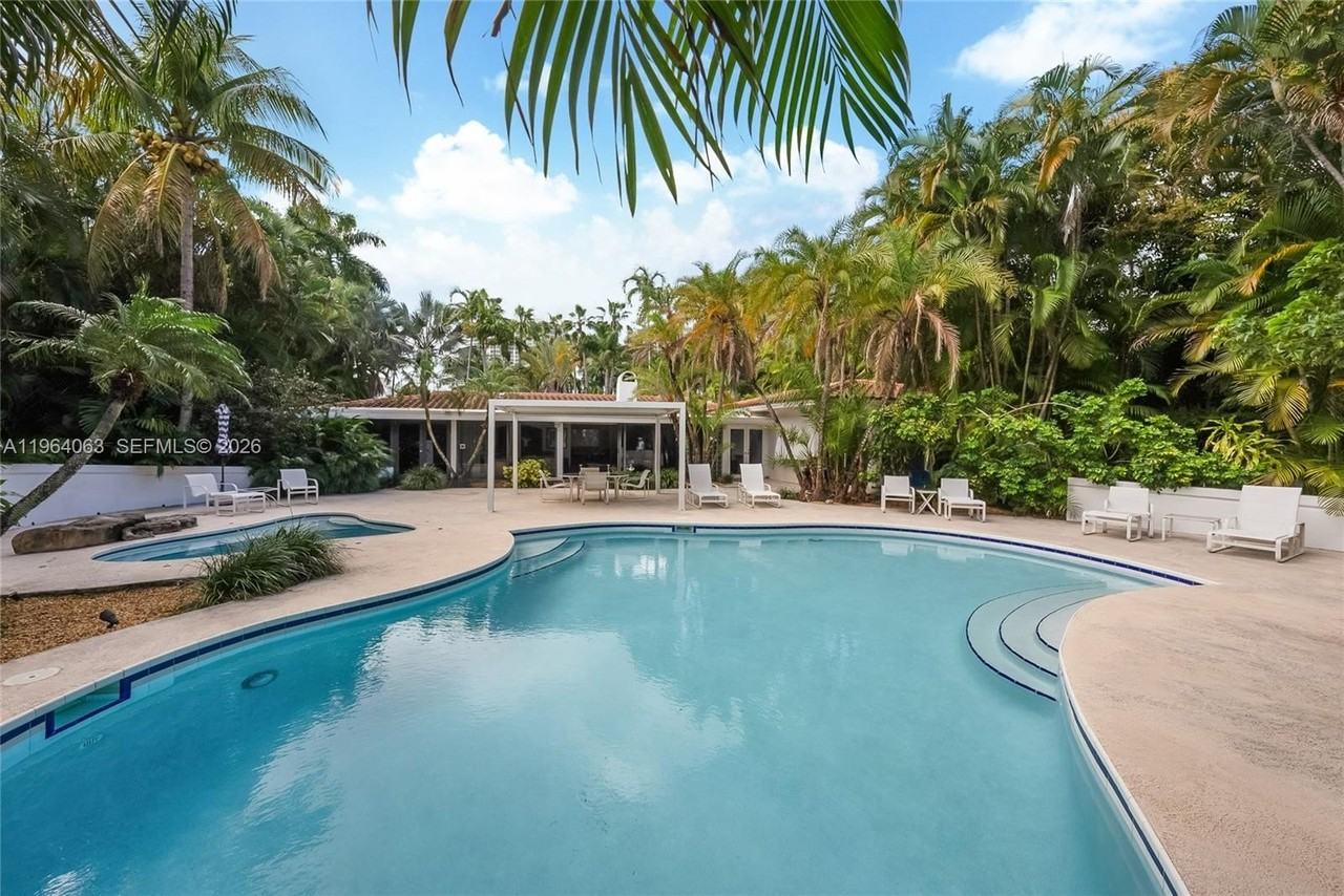 278 S Island - Photo 7 of 50