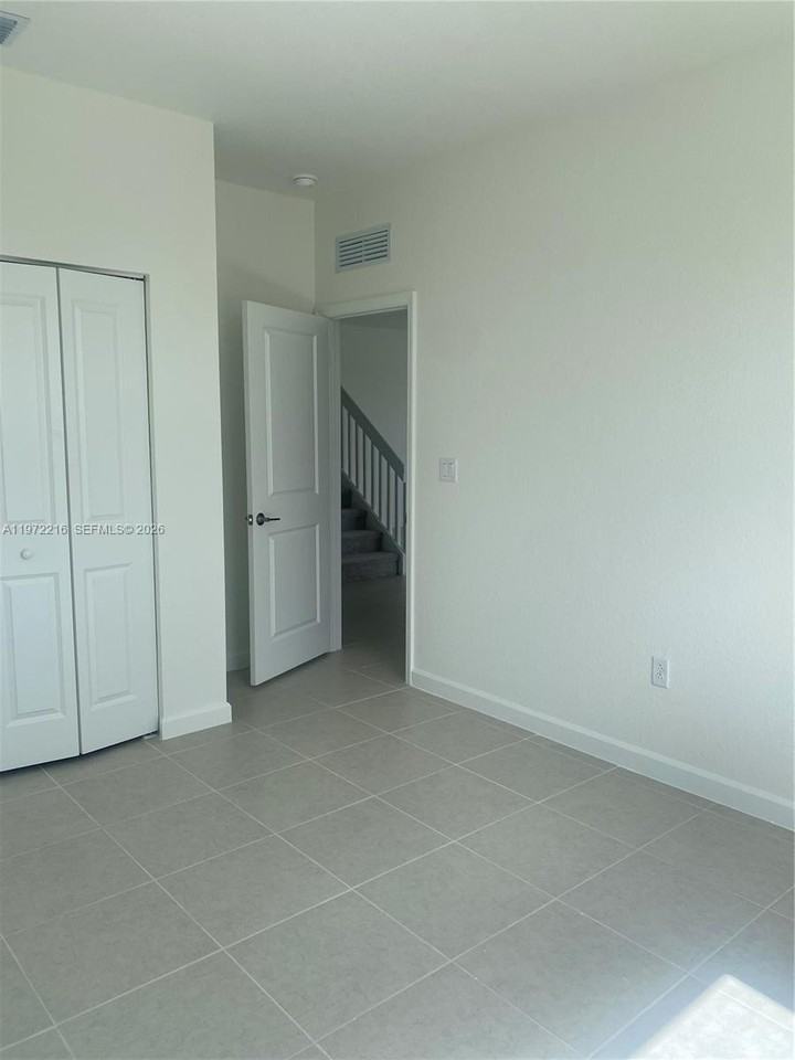 27441 Sw 160th Ave #0 - Photo 6 of 12