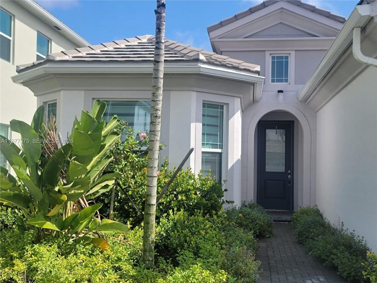 5426 Pecan Dr - Photo 2 of 32