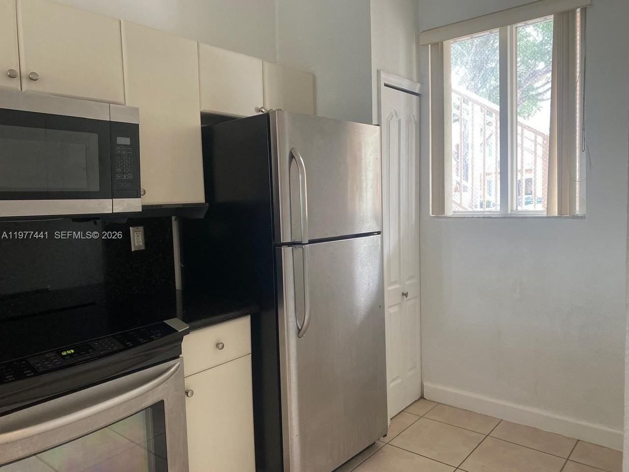 17630 Nw 73rd Ave #102-4 - Photo 6 of 27