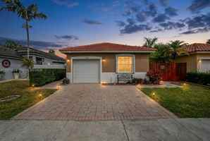 featured image of 15561 Sw 144th Ter