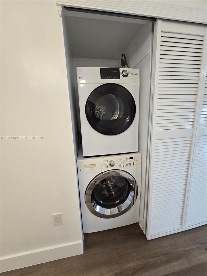 7847 Sw 102nd Ln #7847 - Photo 7 of 18