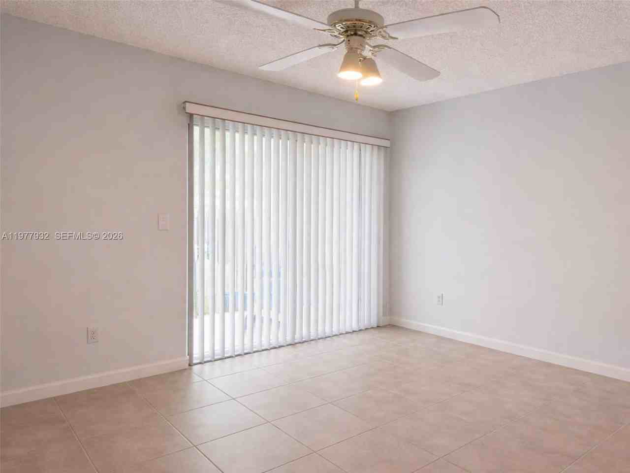 614 Woodgate Cir #C - Photo 6 of 12