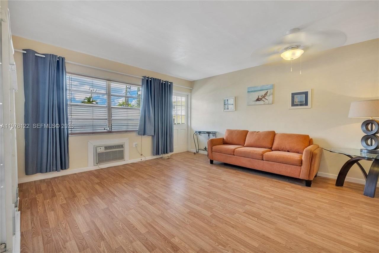 851 Meridian Ave #22 - Photo 2 of 19