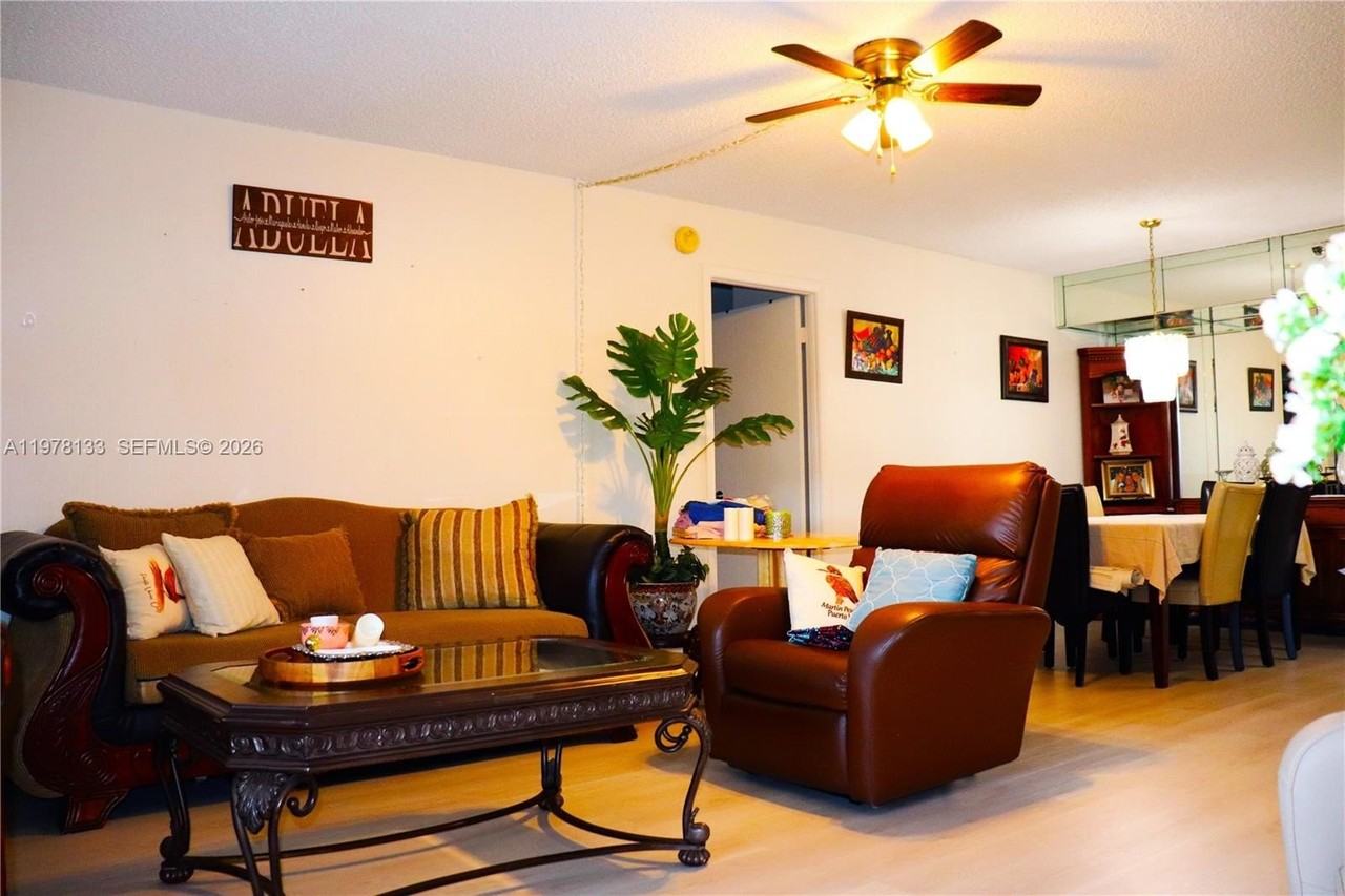 900 Saint Charles Pl #316 - Photo 5 of 50