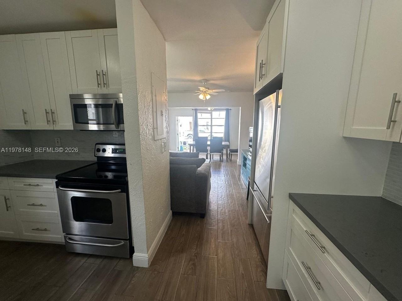 1728 Rodman St #1-2 - Photo 4 of 14