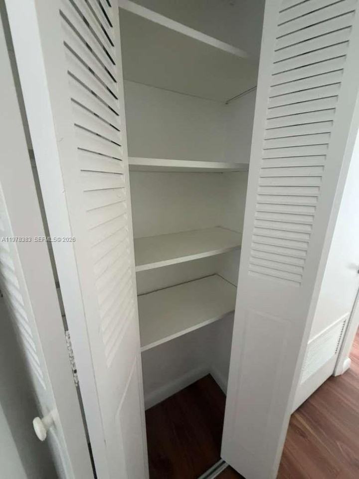 2780 Ne 183rd St #410 - Photo 3 of 10