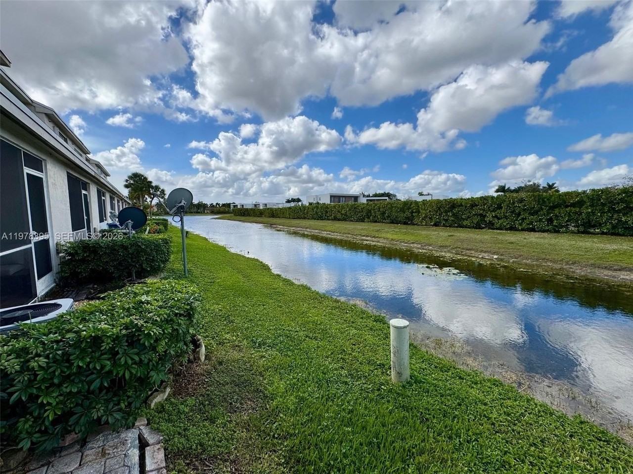 44 Key West Ct #44 - Photo 3 of 20