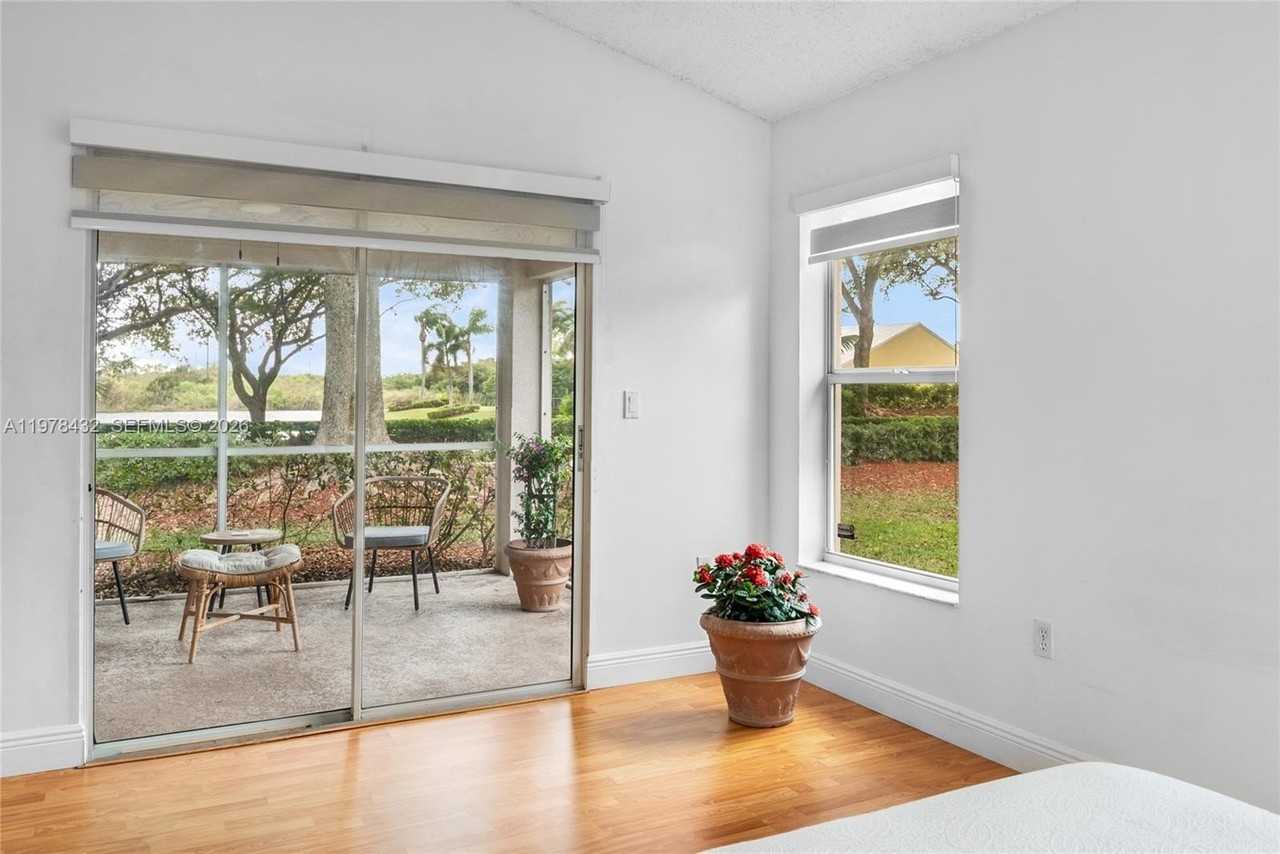 2020 Se 5th Pl #2020 - Photo 7 of 18