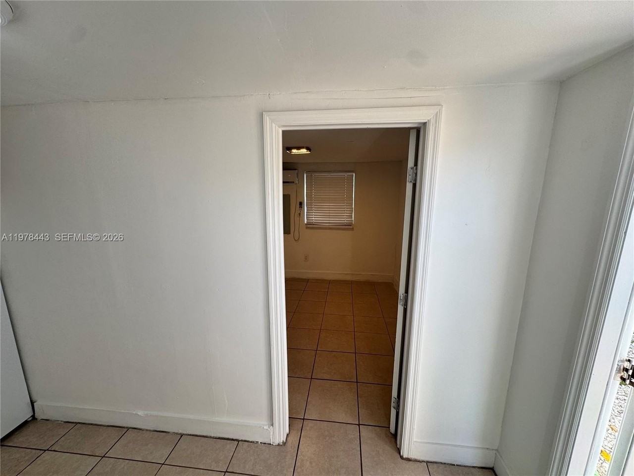 16561 Nw 19th Ave #NA - Photo 2 of 11