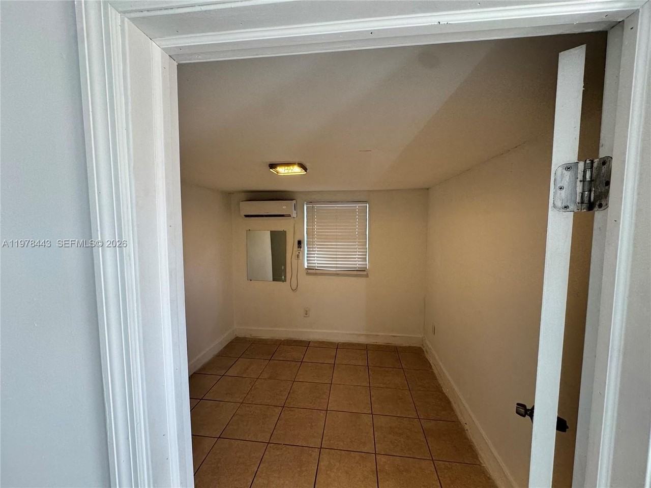 16561 Nw 19th Ave #NA - Photo 3 of 11