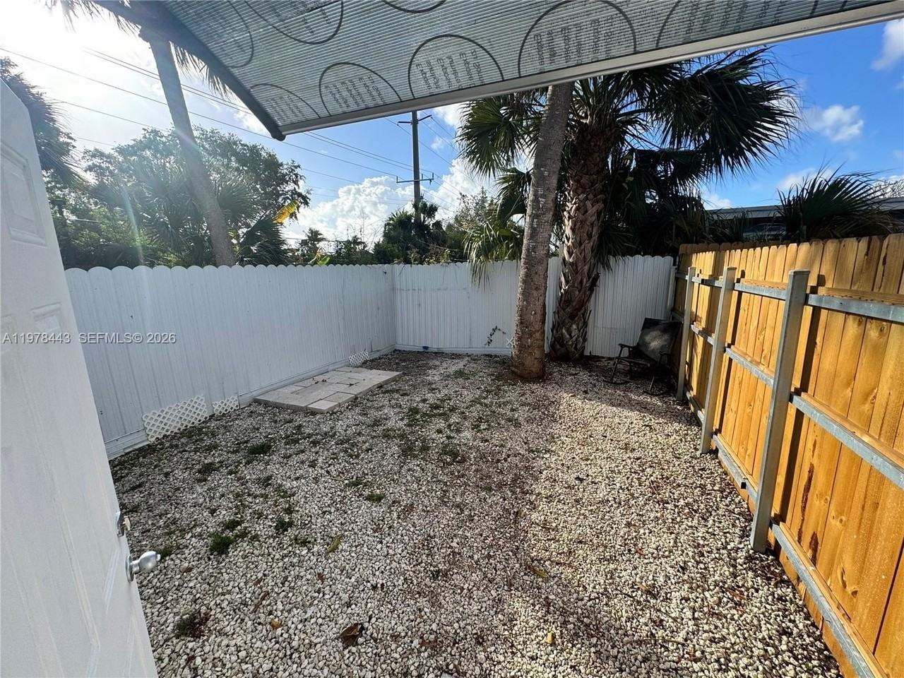 16561 Nw 19th Ave #NA - Photo 7 of 11