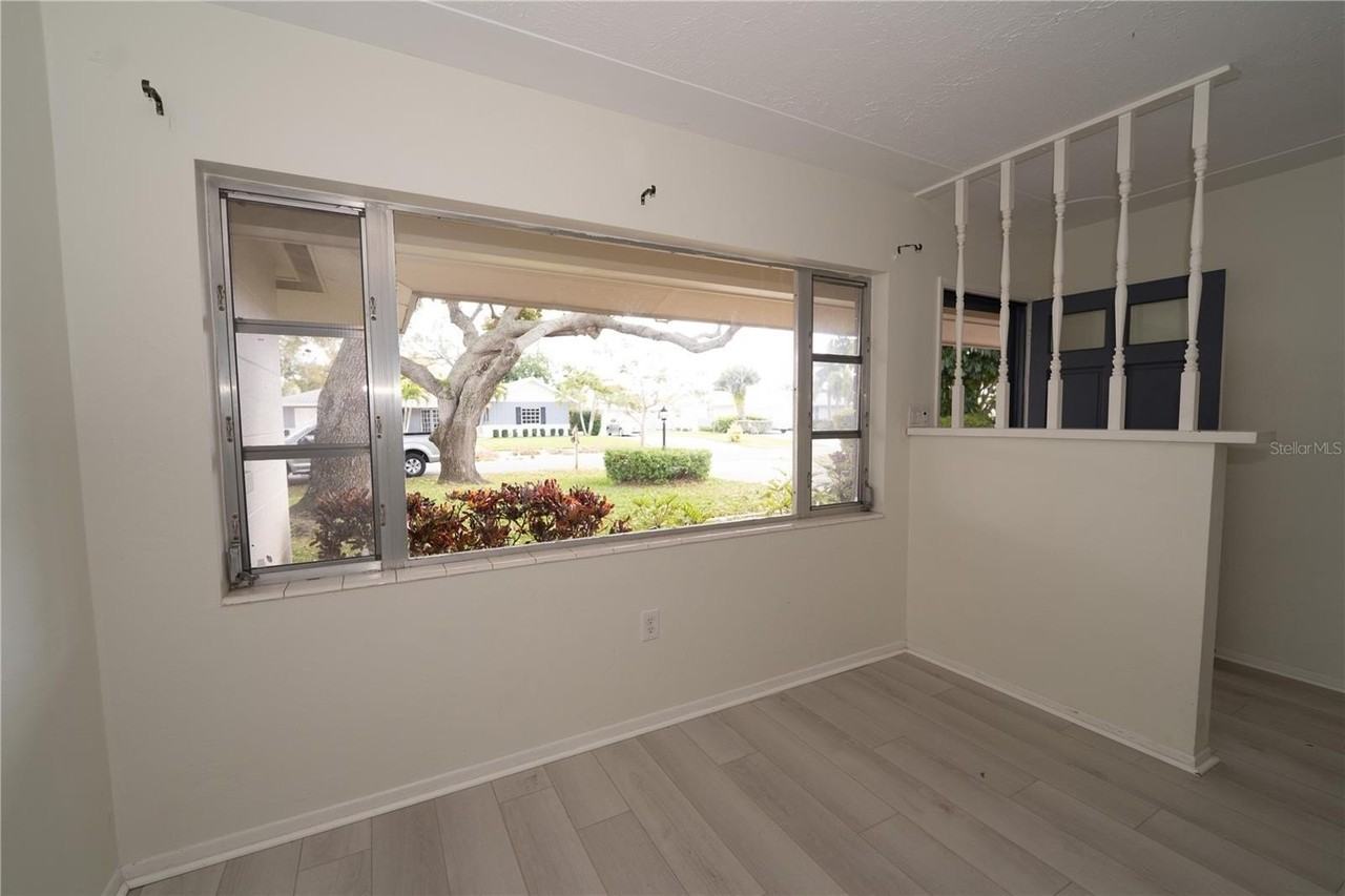 1831 Nautilus Dr - Photo 4 of 19