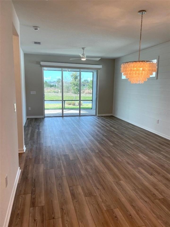 10434 Spring Tide Way - Photo 7 of 46