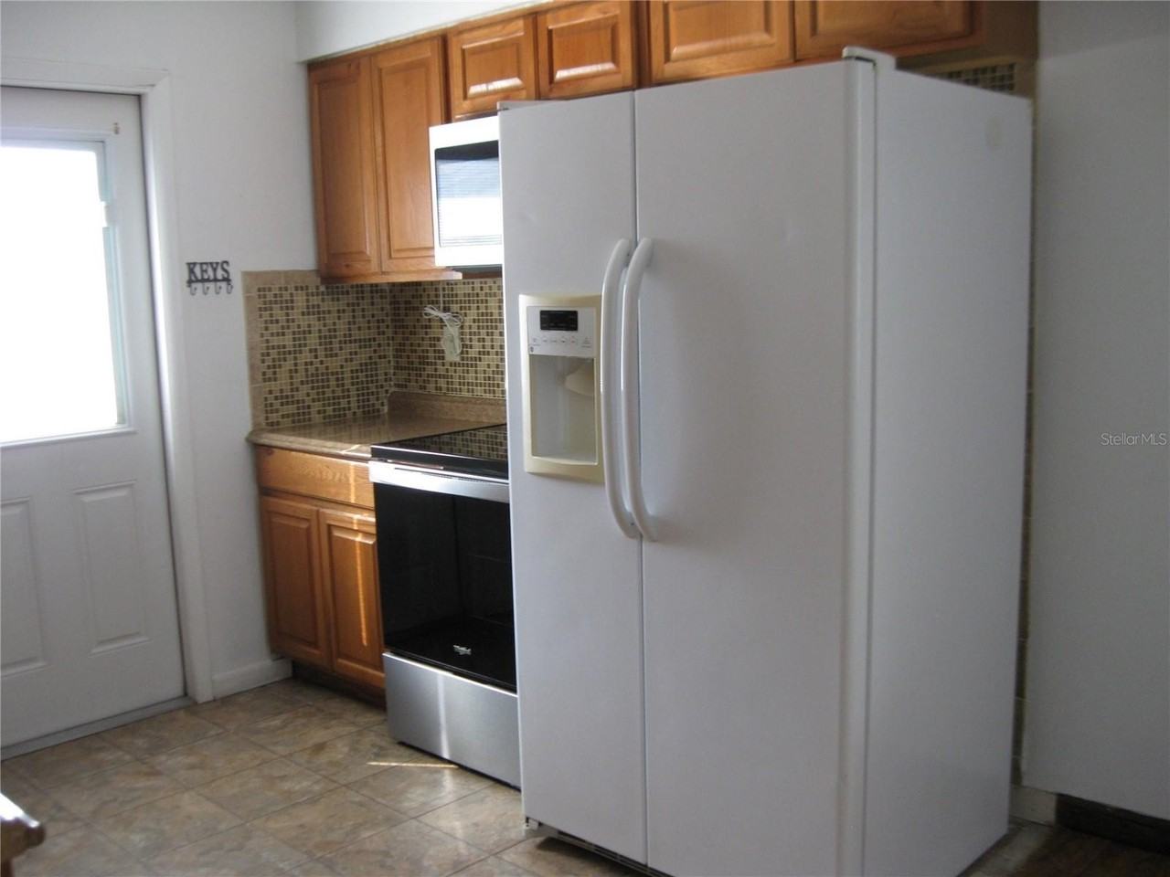 620 31st Ave E - Photo 7 of 15