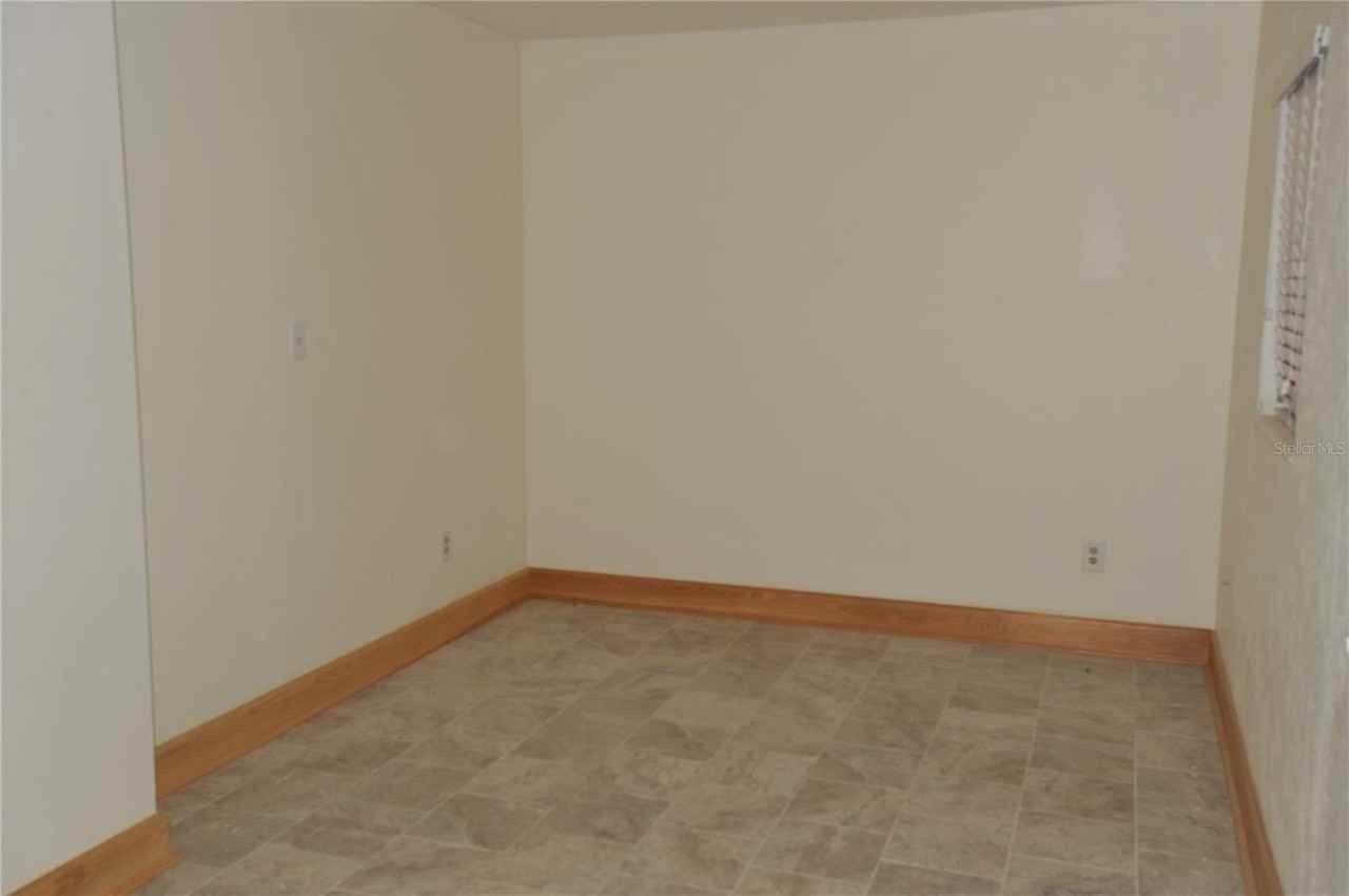 3500 Nw 21st St - Photo 7 of 39