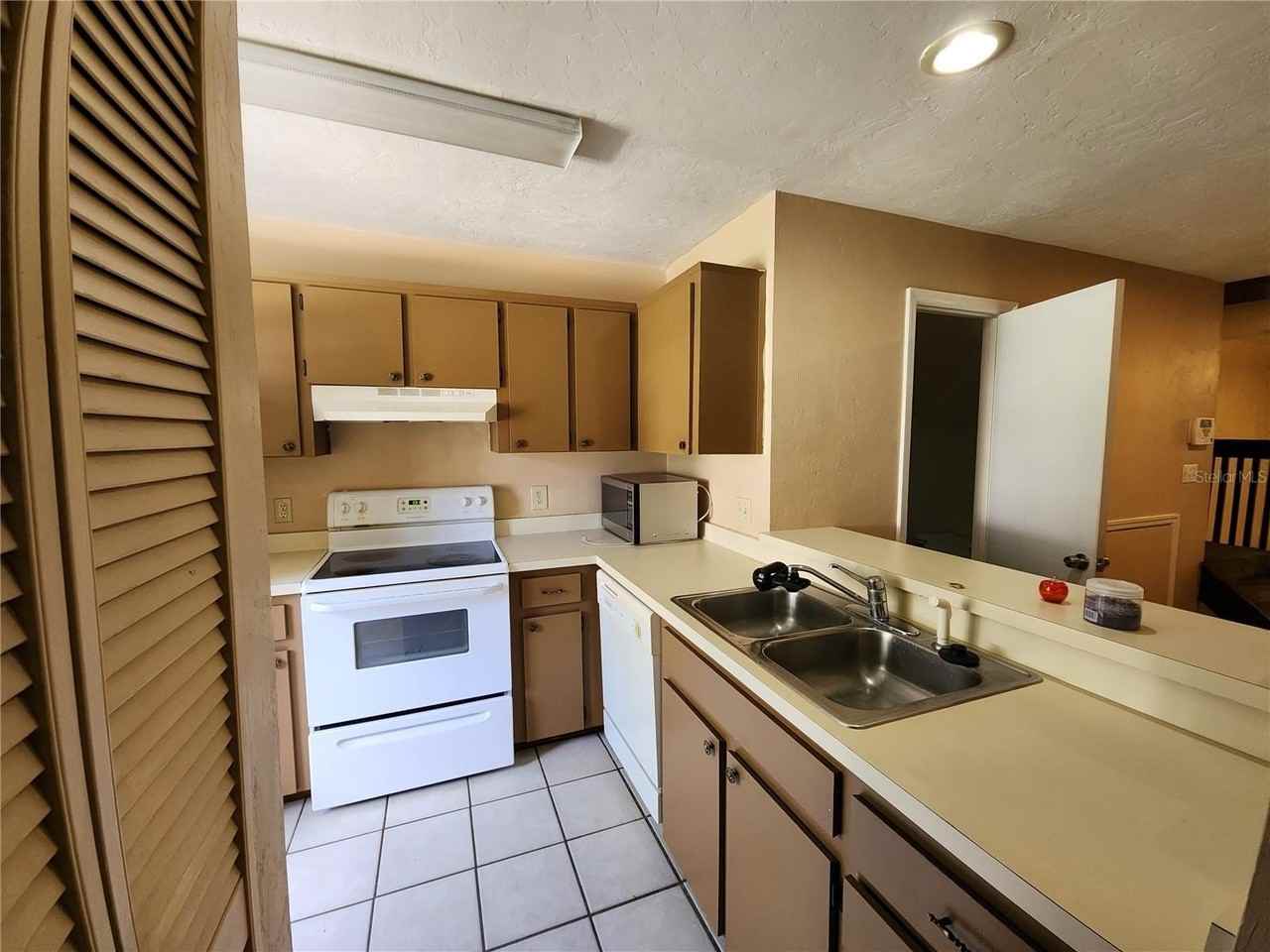 6288 Sw 8th Pl - Photo 2 of 21