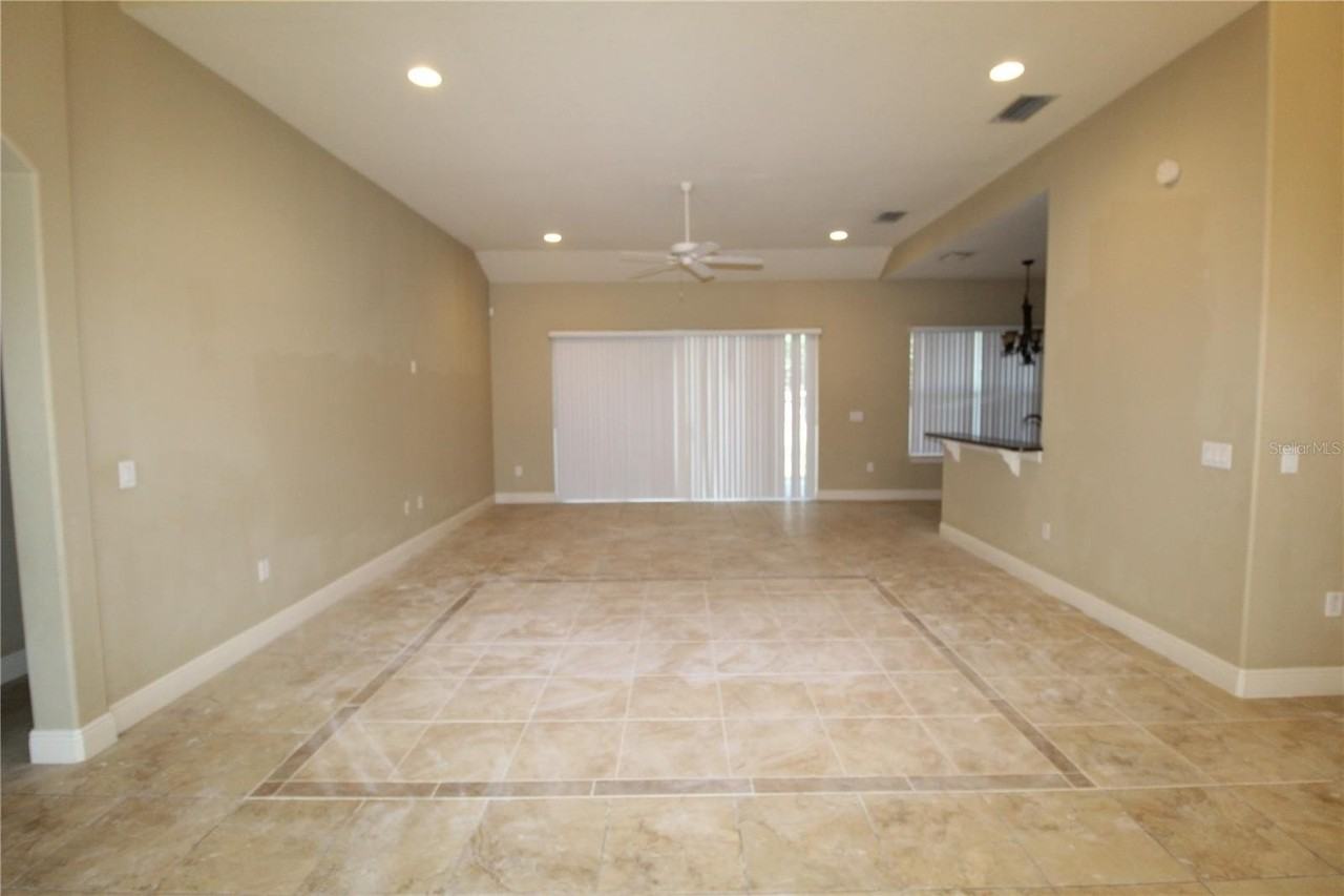 5703 Kevin Ave - Photo 2 of 16