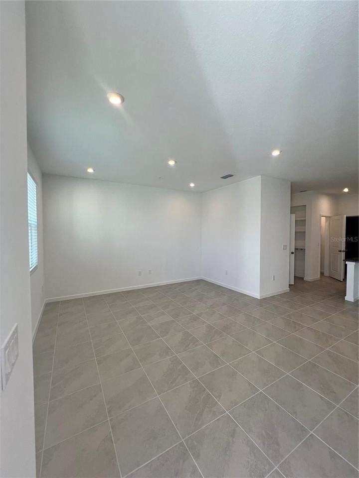 3085 Douglas Fir Dr - Photo 6 of 39