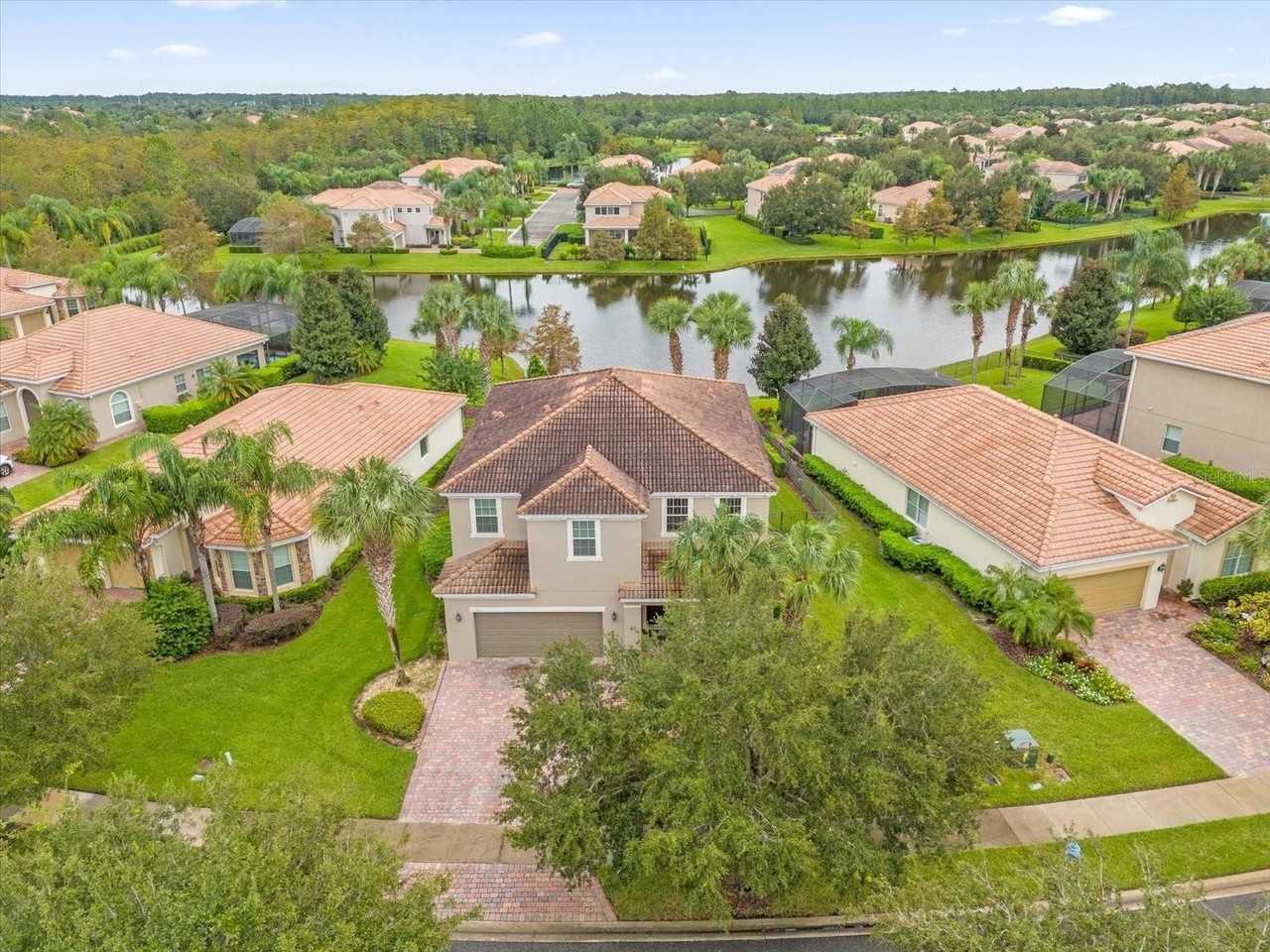 11803 Aurelio Ln - Photo 3 of 50