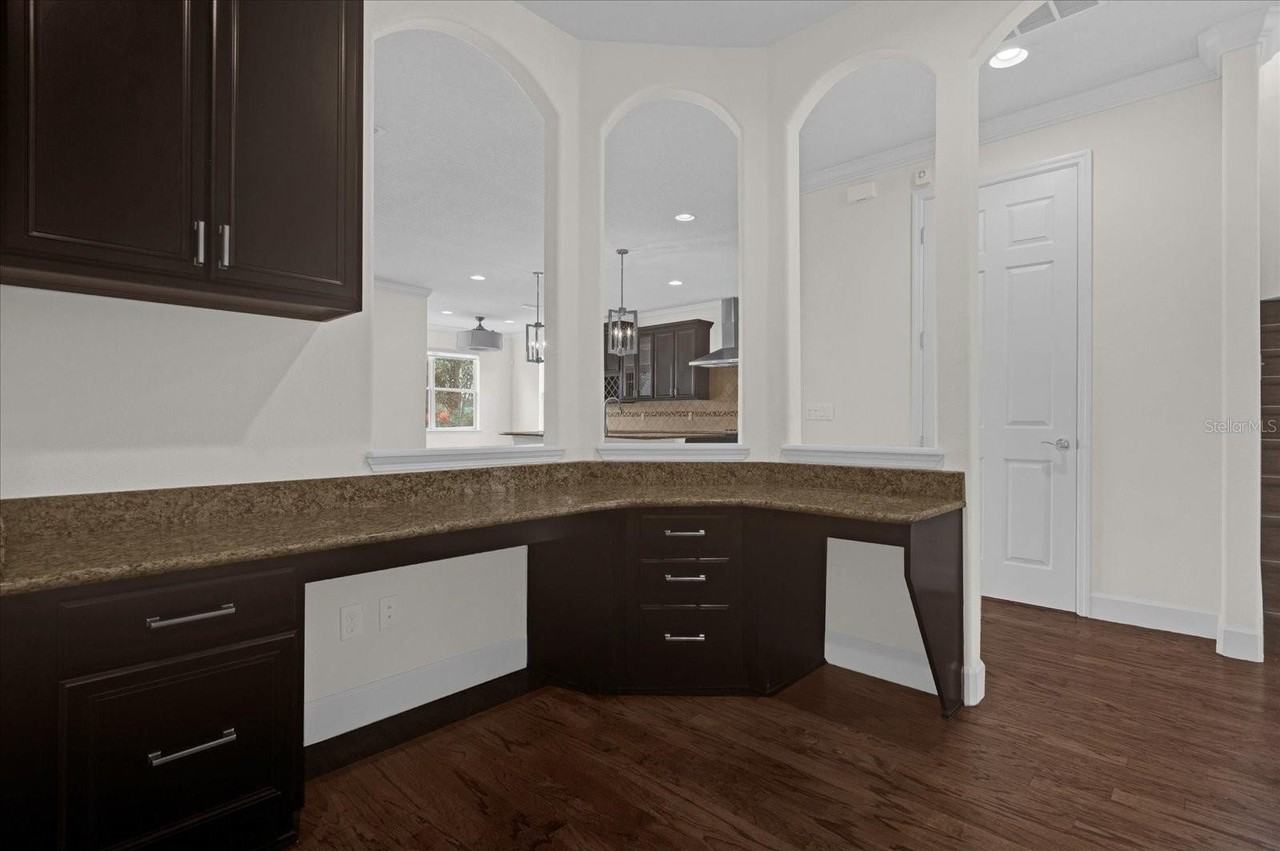 11803 Aurelio Ln - Photo 7 of 50