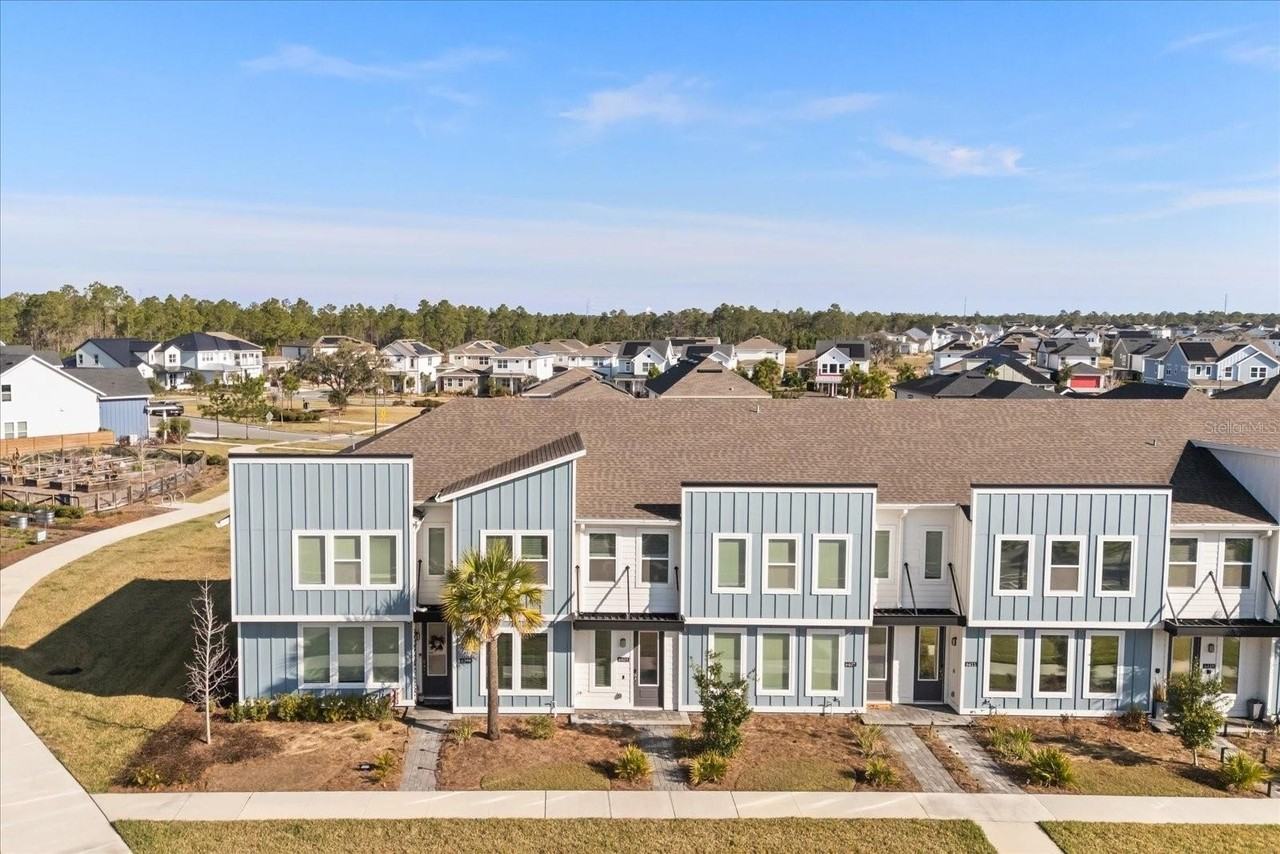 6403 Cyrils Dr - Photo 2 of 27