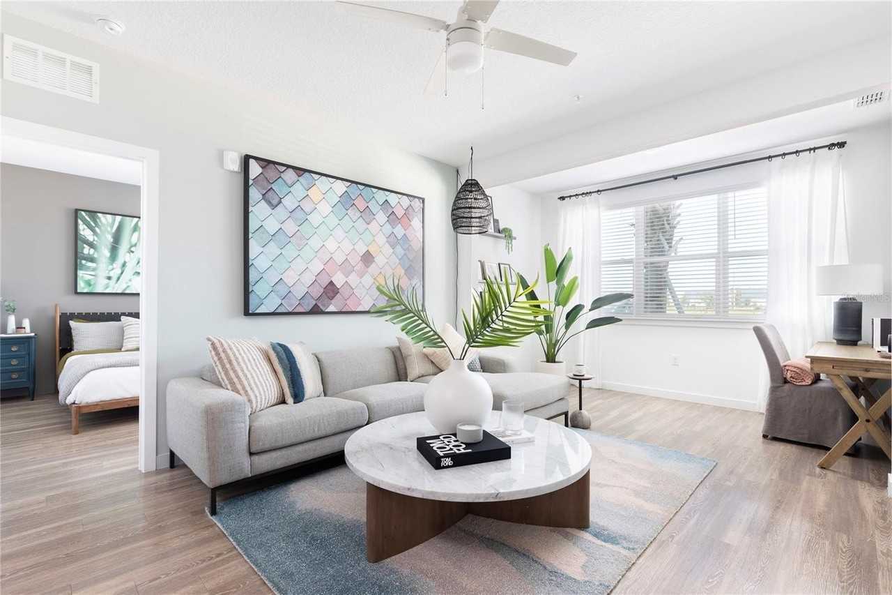 10105 Selten Way - Photo 3 of 14