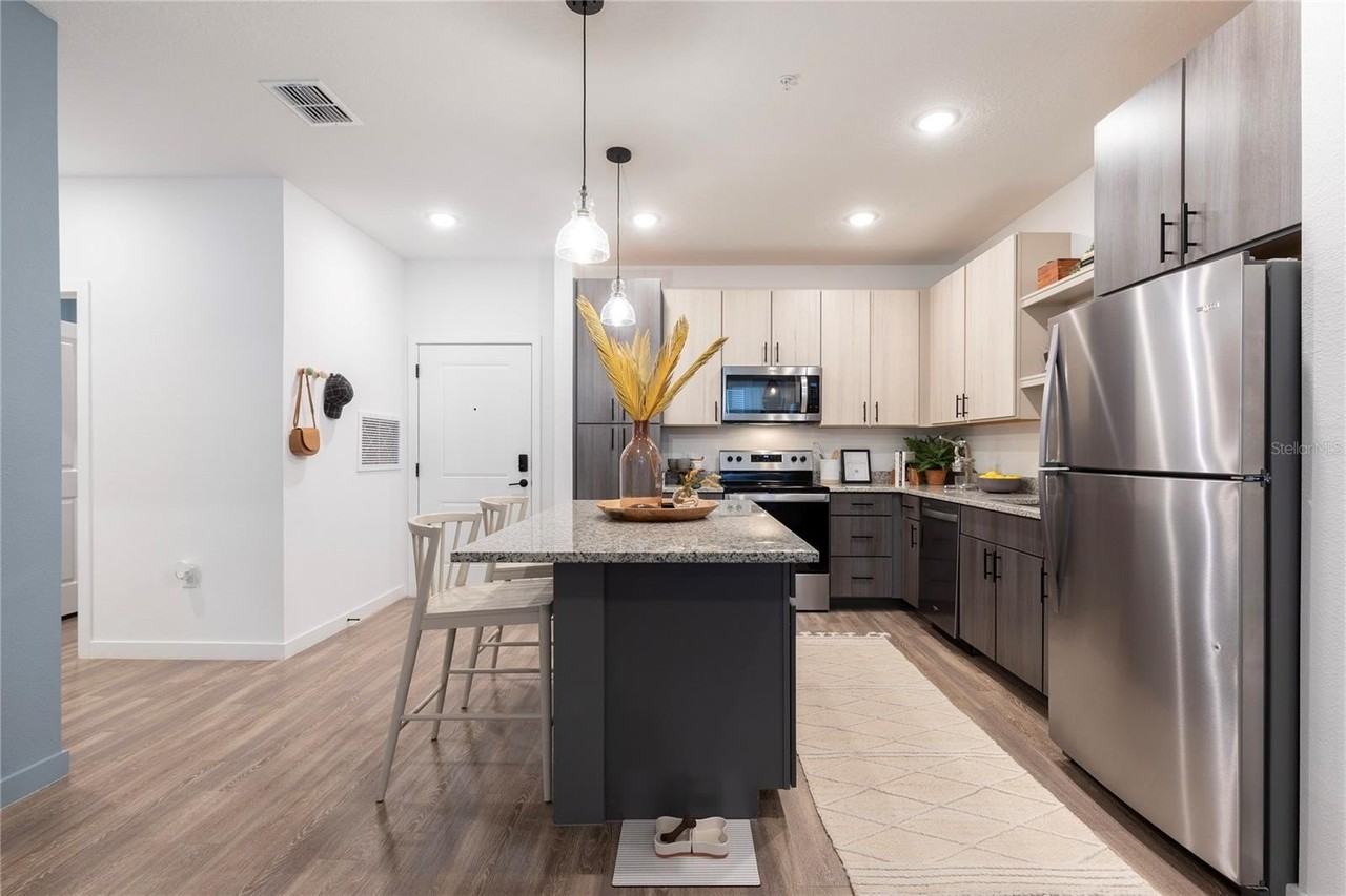 10105 Selten Way - Photo 5 of 14