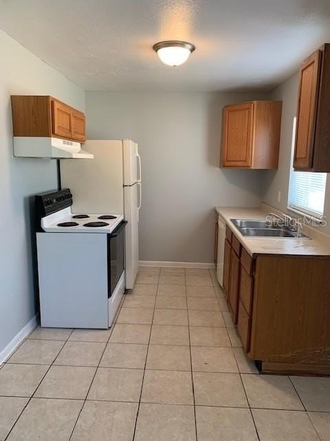 2443 Lilly St - Photo 2 of 16