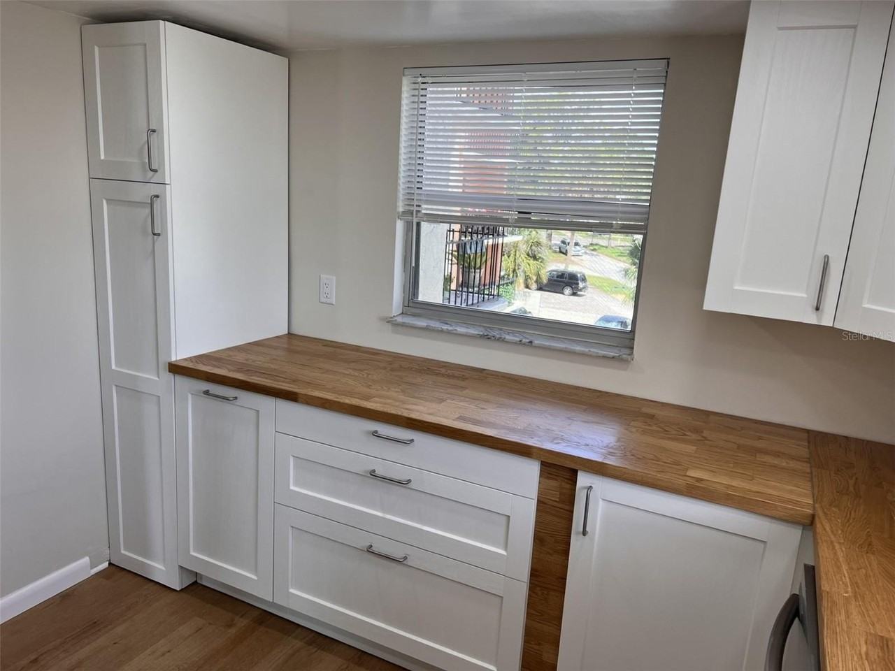 1120 N Shore Dr Ne #301 - Photo 7 of 39