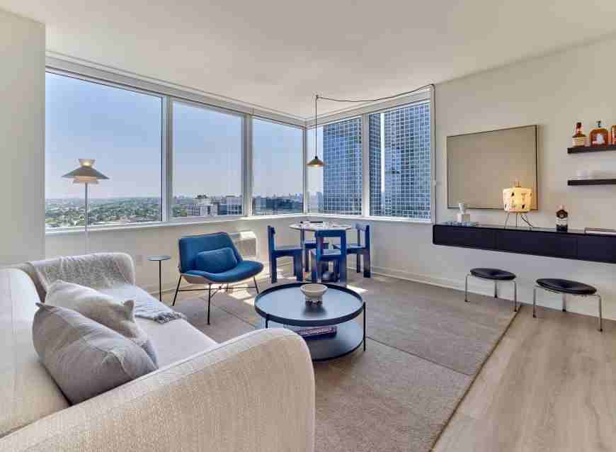 36 Journal Square Plz