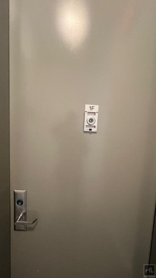 900 Rogers Ave - Photo 4 of 10