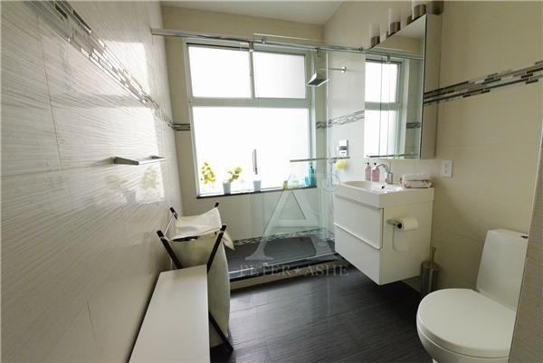 53 E 64th St - Photo 7 of 10