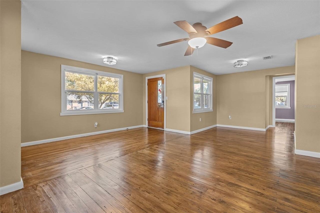 1908 W Fern St - Photo 5 of 47