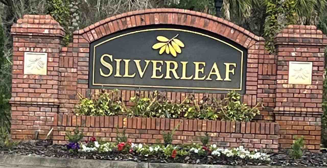 2756 Birchcreek Dr - Photo 2 of 15