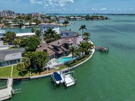 featured image of 2247 Donato Dr