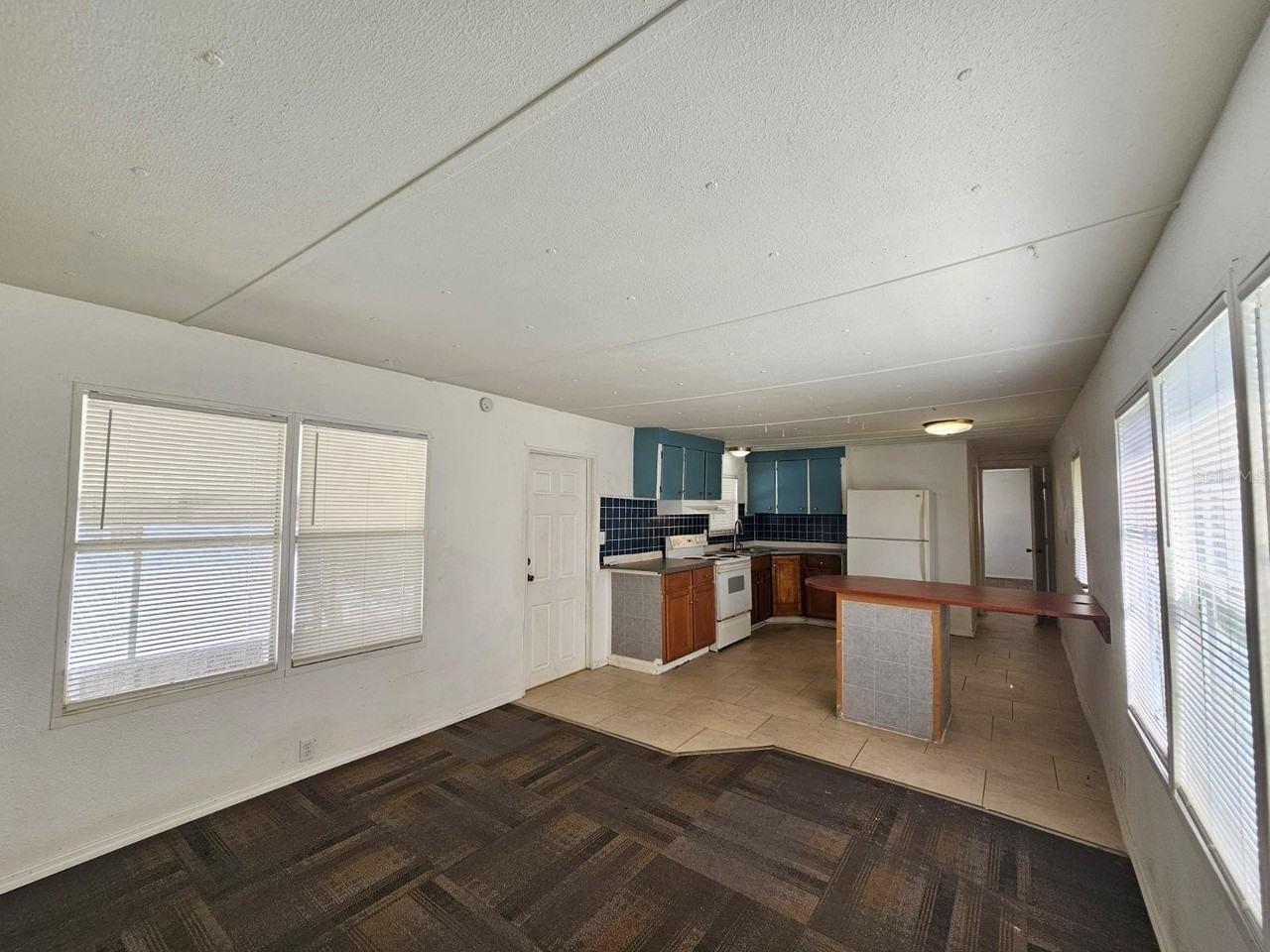 503 Longfellow Blvd #5 - Photo 5 of 11